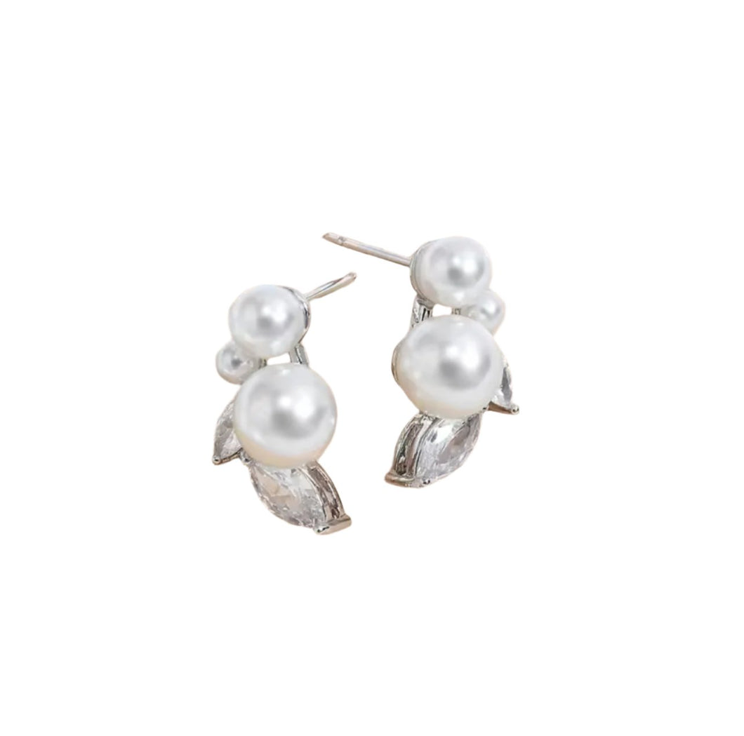 Silver Pearl Earrings