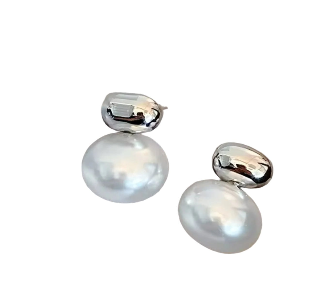 Chunky Silver Pearl Earrings